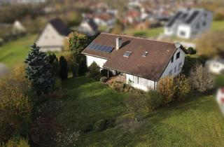 Einfamilienhaus kaufen in 74613 Öhringen, Großzügiges Einfamilienhaus mit vermieteter Einliegerwohnung im Dachgeschoss