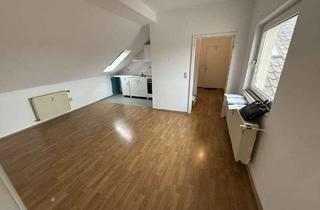 Wohnung kaufen in 68169 Neckarstadt, Gemütliche Dachgeschosswohnung zum fairen Kurs!