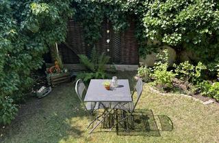 Wohnung kaufen in 80807 Milbertshofen, 50% an Zweifamilienhaus und Grundstück – inklusive 3-Zimmer-Wohnung im Erdgeschoss