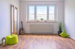 Wohnung mieten in Bersarinstr. 46, 09130 Yorckgebiet, Bezugsfertige 2-Raum-Wohnung mit Weitblick