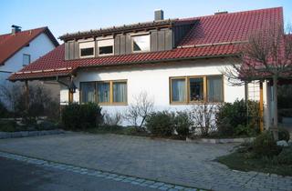 Wohnung mieten in Frontalstraße 64, 75392 Deckenpfronn, Ansprechende 2,5-Zimmer-Wohnung mit Terrasse in Deckenpfronn