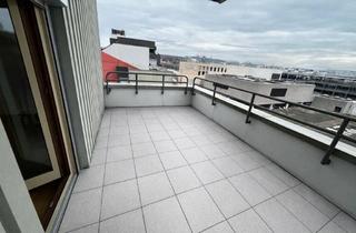 Wohnung mieten in 73033 Göppingen, Moderne 2-Zimmer-Wohnung mit großem Balkon, Weitblick, Einbauküche & TG-Stellplatz in Göppingen