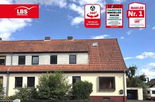 Doppelhaushälfte kaufen in 37197 Hattorf, Wohnhaus mit 2 Einheiten - Wohnen und durch Mieteinnahmen finanzieren!