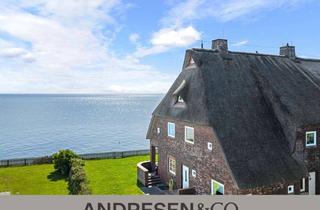 Doppelhaushälfte kaufen in 25992 List, 1. Reihe am Wasser - Reetgedeckte Doppelhaushälfte mit Südgarten in Top-Lage