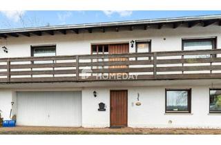 Haus kaufen in 36129 Gersfeld, Gersfeld - EFH mit Einlieger-Fewo, Hanglage, Doppelgarage u. großem Grundstück