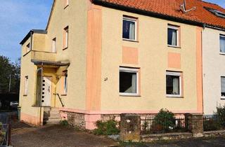 Doppelhaushälfte kaufen in 32756 Detmold, Detmold - Mehrfamilienhaus mit Potential in guter Lage von Detmold