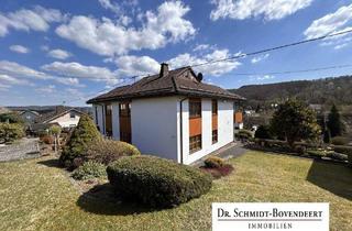 Haus kaufen in 56459 Willmenrod, Willmenrod - Sehr gepflegtes Wohn- und Bürogebäude in sonniger Lage nahe Westerburg.