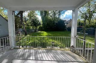 Haus kaufen in 45888 Gelsenkirchen, Gelsenkirchen - Schönes Freistehendes zwei Parteienhauas, Eigennutz oder Investor