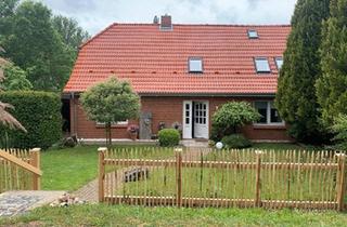 Doppelhaushälfte kaufen in 23936 Grevesmühlen, Grevesmühlen - Gepflegte Doppelhaushälfte in idyllischer Lage in NWM