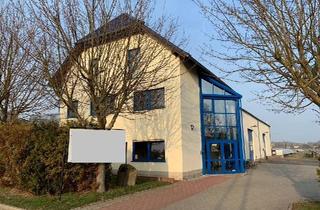 Haus kaufen in 06279 Farnstädt, Farnstädt - Gepflegtes Gewerbeobjekt mit HalleWerkstatt, Büro und Wohnung