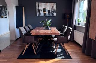 Wohnung kaufen in 51580 Reichshof, Reichshof - Attraktive 3-Zimmer Erdgeschosswohnung mit Aussicht und Garage