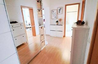 Wohnung kaufen in 09112 Chemnitz, Chemnitz - Großzügige 5-Zimmerwohnung mit privatem Stellplatz auf Kaßberg