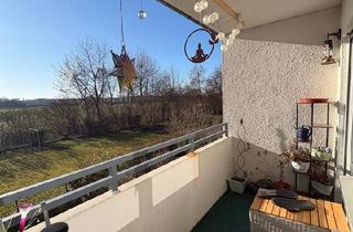 Wohnung kaufen in 86169 Augsburg, Augsburg - Helle Wohnung mit Ausblick *Provisionsfrei*