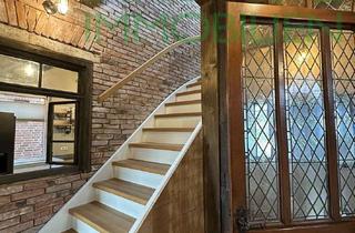 Wohnung mieten in Große Hardewiek 41, 27472 Cuxhaven, Cuxhavener Schmuckstück: Historisches Flair mit Design-Küche, Holztreppe & Sichtmauerwerk