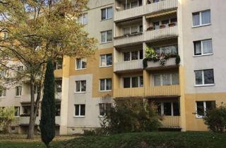 Wohnung mieten in Niederseidewitzer Weg, 01257 Leuben, 3-Zimmer-Wohnung mit Balkon sucht neue Bewohner! Anruf genügt 0170/5631335!