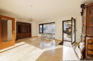 Reihenhaus kaufen in 85757 Karlsfeld, Karlsfeld, Reihenhaus in absolut ruhiger Lage, Südwest Garten, großes DG, frei