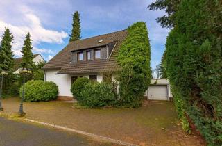 Einfamilienhaus kaufen in 47441 Moers, MOERS-HÜLDONK: AUSSERGEWÖHNLICHES EINFAMILIENHAUS MIT PARKÄHNLICHEM 2.860 m² GRUNDSTÜCK IN BESTER LA