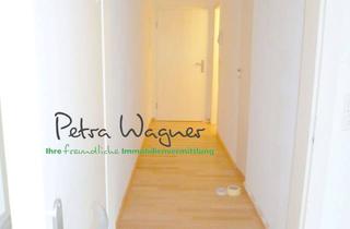 Wohnung kaufen in 79106 Stühlinger, Jetzt bezugsfrei! Tolle, geräumige 1-Zi.-Whg. mit EBK und kleinem Balkon. FR-Stühlinger