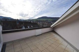 Wohnung kaufen in 79249 Merzhausen, Das Glück liegt unterm Tannenbaum - hochwertige 4,5 Zimmerwohnung in sehr guter Lage