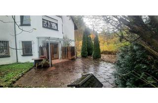 Wohnung kaufen in Altweiherstraße 72, 91320 Ebermannstadt, Helle 3-Zimmerwohnung mit eigenem Garten