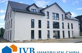 Wohnung kaufen in 32107 Bad Salzuflen, Neubau-Eigentumswohnung mit Fahrstuhl im EG mit Gartenanteil in Bad Salzuflen-Knetterheide!