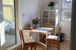 Wohnung mieten in Attilastraße 160, 12105 Tempelhof, Helle, vollmöblierte 2-Zimmer Dachgeschosswohnung in Berlin-Tempelhof