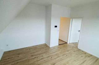 Wohnung mieten in Kameradschaft 19, 32257 Bünde, Erstbezug nach Renovierung! 2-ZKB-DG-Wohnung mit Gartennutzung in zentraler Lage von Bünde!
