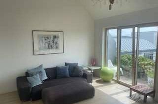 Wohnung mieten in 60329 Bahnhofsviertel, Stilvolle, neuwertige 3-Raum-Maisonette-Wohnung mit geh. Innenausstattung mit EBK