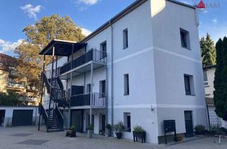 Lofts mieten in 63450 Hanau, Exklusive Loft-Dachgeschosswohnung mit Balkon, Einbauküche und zwei Bädern in zentraler Hanauer Lage