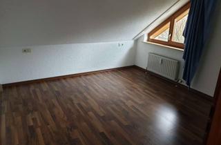 Wohnung mieten in 74348 Lauffen, Helle 2,5-Zimmer Dachgeschosswohnung in Lauffen am Neckar