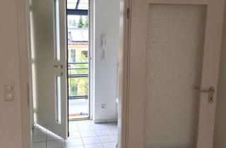 Wohnung mieten in Mainstraße 17, 85579 Neubiberg, Helle 2,5-Zimmer Dachgeschosswohnung mit Terrasse in Neubiberg