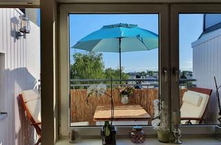 Wohnung mieten in 23554 St. Lorenz Nord, Helle 2-Zimmer Dachgeschosswohnung