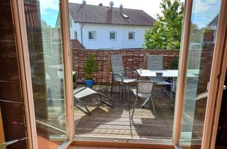 Wohnung mieten in Rotmoosweg, 94469 Deggendorf, Schöne 3-Zimmer Wohnung mit Balkon in Deggendorf-Natternberg