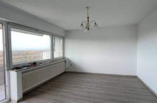 Wohnung mieten in 32756 Detmold, Helle 3-Zimmer Wohnung im 6. OG mit Balkon in Detmold