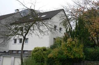 Wohnung mieten in Fuhlrottstr. 79, 42279 Wuppertal, Uninähe, ruhige Lage mit Ausblick über Wuppertal, DG, Garage möglich