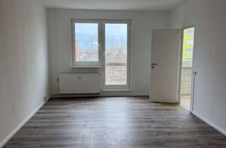Wohnung mieten in Fritz-Siemon-Straße, 04347 Schönefeld-Ost, Erstvermietung nach Modernisierung - Helle 2 Zimmerwohnung mit EBK