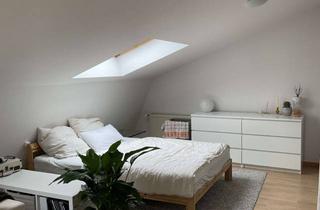 Immobilie mieten in Brucknerallee 218, 41236 Rheydt, Wunderschöne Dachgeschosswohnung in Hochschulnähe