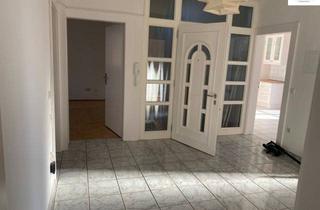 Wohnung mieten in 76133 Karlsruhe, °°° VOLLRENOVIERTE 4 ZIMMER AB-WOHNUNG MIT EBK UND SÜDWESTBALKON IN DER NÄHE VOM STÄDT. KLINIKUM °°°