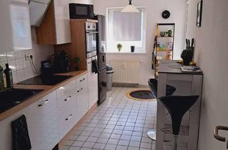 Wohnung mieten in Hirschweg 22, 14974 Ludwigsfelde, Tolle Wohnung mit zwei Zimmern, Einbauküche, Blick ins Grüne sowie Balkon in Ludwigsfelde