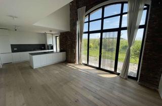 Wohnung mieten in Ratinger Landstraße 86, 40629 Hubbelrath, Außergewöhnliche und sehr schöne 3,5-Zimmer-Gartenwohnung in kernsanierter Hofanlage