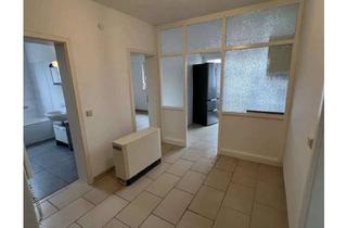 Wohnung mieten in 69207 Sandhausen, Geräumige helle Wohnung mit zentraler Lage in Sandhausen