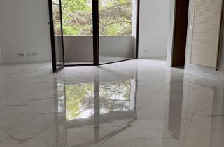 Wohnung mieten in Alte Reichsstraße, 66424 Homburg, Helle 1,5-Zimmer Wohnung mit Balkon im 1. OG in Homburg für Singles, Paare oder Studierende