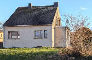 Haus kaufen in 06388 Gröbzig, Häuschen im Grünen und doch im Zentrum