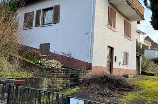 Einfamilienhaus kaufen in 67806 Rockenhausen, Rockenhausen - Zweifamilienhaus in Hanglage und großem Grundstück