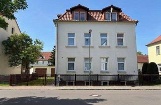 Einfamilienhaus kaufen in Karl-Bartelmann-Straße 14, 04564 Böhlen, Böhlen - Leerstehendes Ein- bzw. Mehrfamilienhaus mit Garage in Böhlen - sofort verfügbar