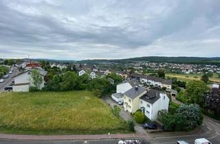 Wohnung kaufen in 65527 Niedernhausen, Niedernhausen - Hochwertige 3-Zimmer Wohnung im 7. OG mit Balkon in Niedernhausen