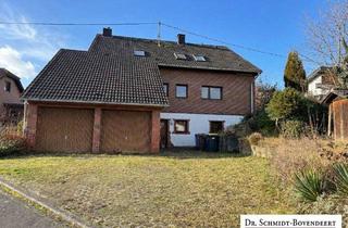 Haus kaufen in 57539 Fürthen, Fürthen - Großzügiges solides Zweifamilienhaus mit 1.000 m² Grundstück und Doppelgarage!