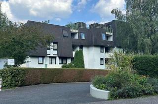 Wohnung kaufen in 42651 Solingen-Mitte, Solingen: Außergewöhnliche 3,5-Zimmer-Wohnung mit Loggia und traumhafter Dachterrasse