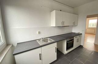 Wohnung mieten in Siegfried-Flack-Straße 25b, 04600 Altenburg, Charmante 2 Raum Wohnung mit Einbauküche