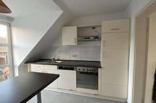 Wohnung mieten in Altenburger Straße, 04626 Schmölln, Gemütliche, sonnige 2-Zimmer-Dachgeschosswohnung mit Einbauküche und Dachterrasse